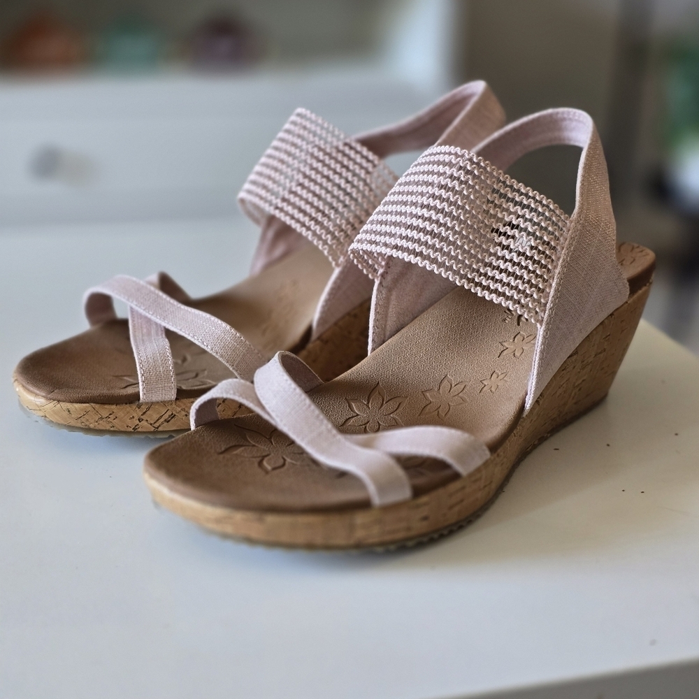 Skechers Women's Blush Pink Wedge Sandals